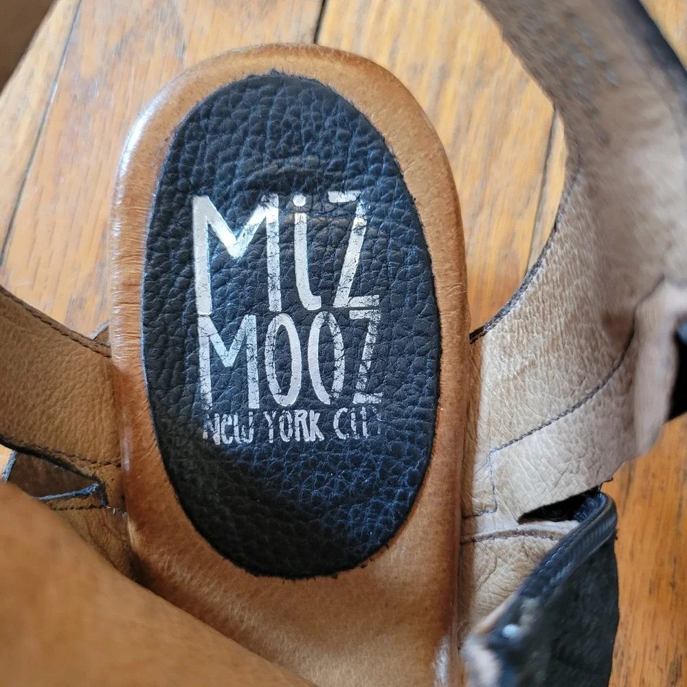 Miz Mooz miz mooz